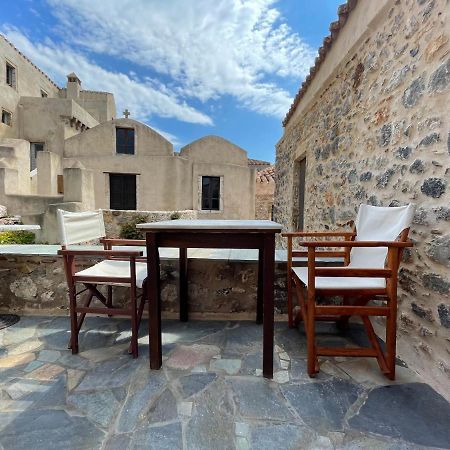 Вилла Vecchia Casa Монемвазия Экстерьер фото