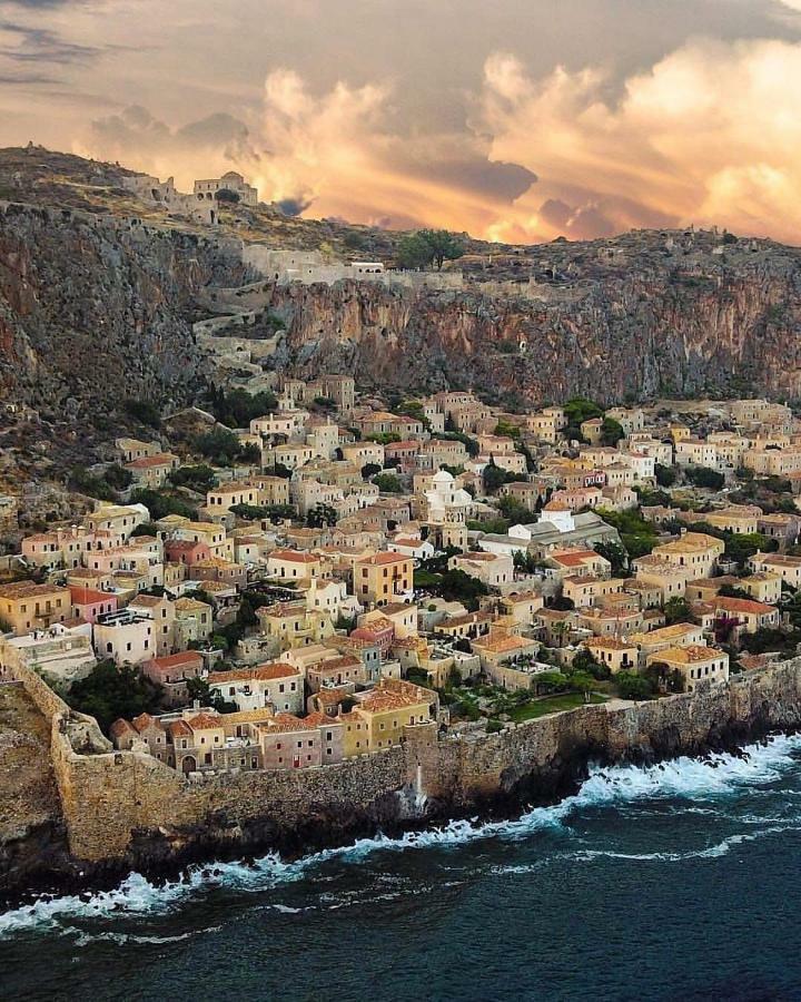 Вилла Vecchia Casa Монемвазия Экстерьер фото